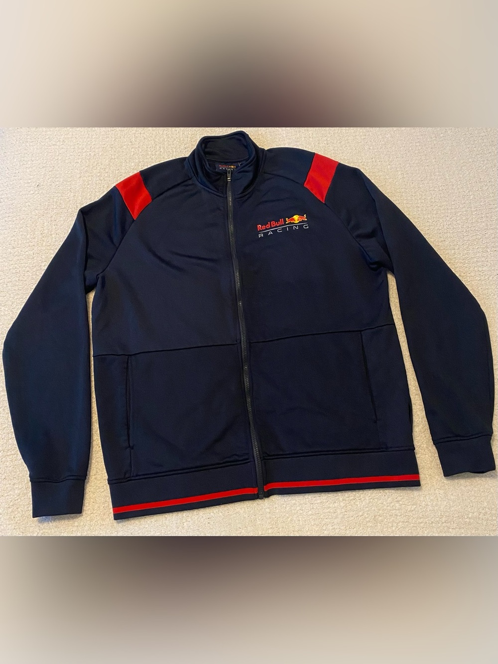 Red Bull Racing Oracle Formula 1 Team Track Jacket Size XL